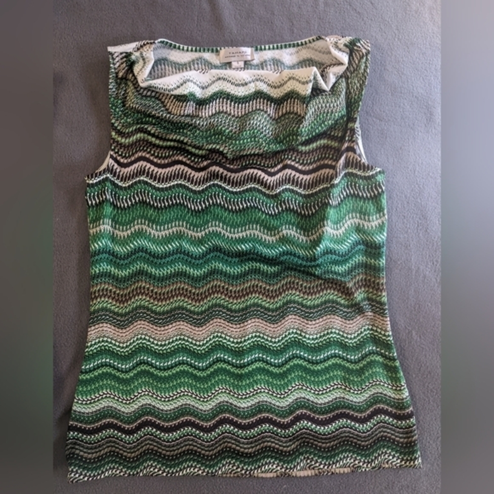 Tahari cowl neck sleeveless tank top‎ green size S